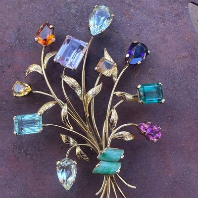 18K Kohn Floral Spray Brooch