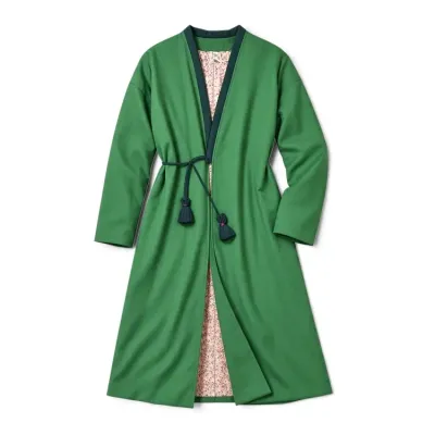 Sale Photo Thumbnail #24: Vibrant green kimono-style coat featuring contrasting dark green trim, a cord waist tie with tassels, and a floral patterned lining.