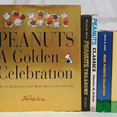 Peanuts Comics & History