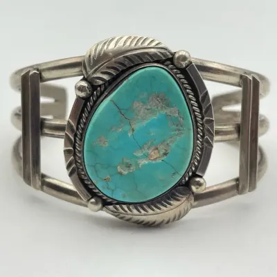Vintage Native American Silver Turquoise Cuff 