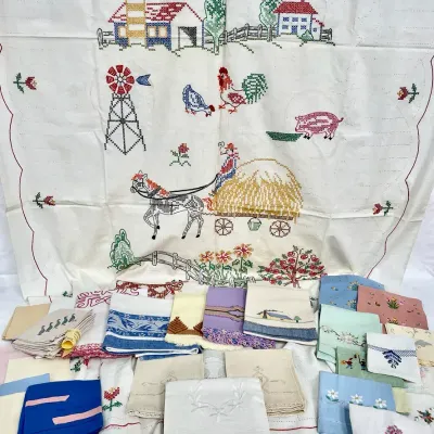 Vintage Embroidered Linen Sampler Tapestry And Table Linens 