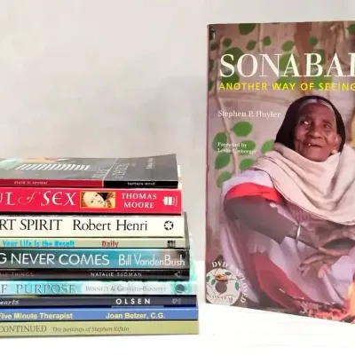 Assorted Non-Fiction & Art Books (11 Titles)