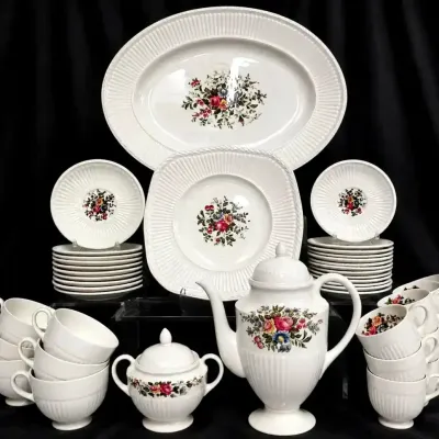 46-Piece Conway Wedgwood Edme Floral Tea & Dinner Service for 12