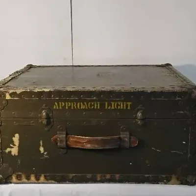 WWII USAAF Field Lighting Trunk – Stenciled "Approach Light" - Adlake