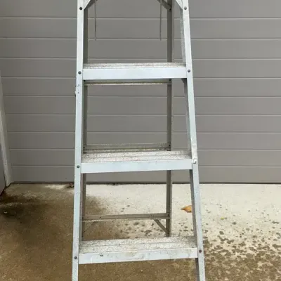 Werner 6 Ft Aluminum Step Ladder, Model 356 Saf-T-Master with Paint Tray