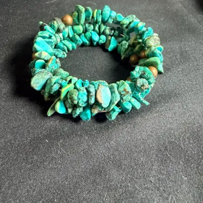 Turquoise Bead Bracelet 