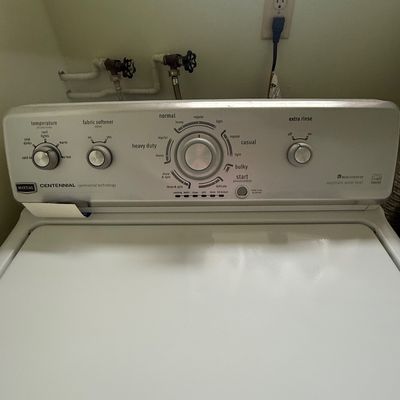 Sale Photo Thumbnail #125: Top of washer