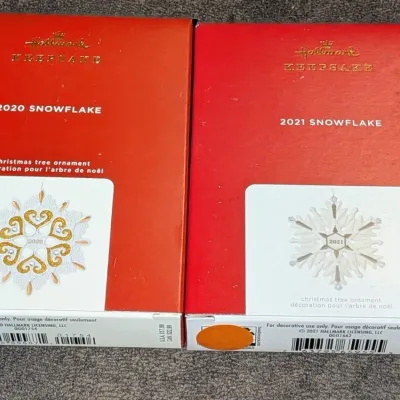 Sale Photo Thumbnail #36: Pair of Hallmark Keepsake snowflake Christmas tree ornament boxes, dated 2020 and 2021, in original packaging.