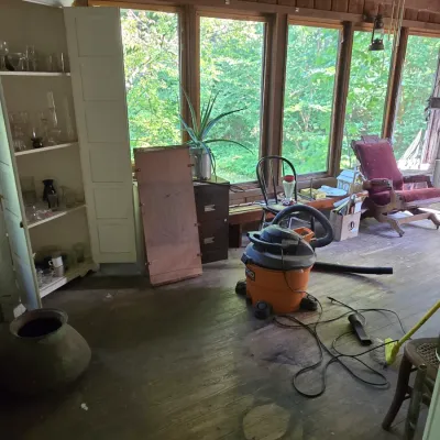 Sale Photo Thumbnail #332