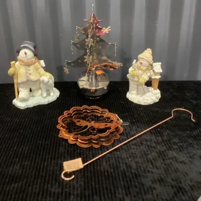 Musical Christmas Tree Brass Spinning 1 Two Snowman’s 1 