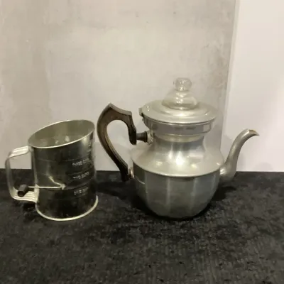 Aluminum Coffee Percolator And Metal Flour Sifterset