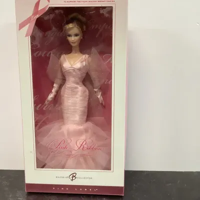 Barbie Pink Label “Pink Ribbon” Collector Doll – Boxed 2006 Edition (Reserve $10) 5 of 7