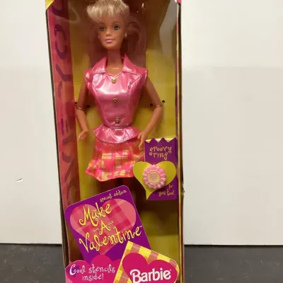 1998 Mattel Barbie, “Make A Valentine” Special Edition (Reserve $5)