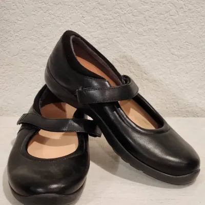 Orthopedic Black Shoes - Size ?