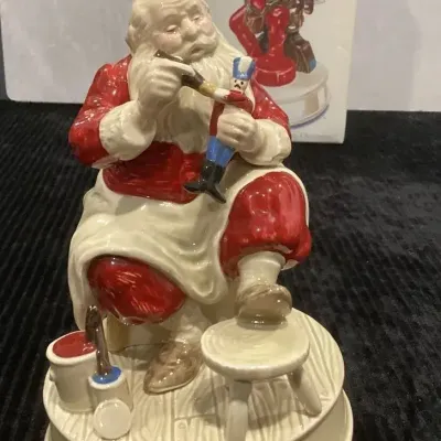 Classical Santa Vintage Otagiri Japan Santa Music Box Hand Painted Ceramic Figurine 