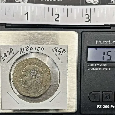 Sale Photo Thumbnail #22: 1979 Mexico 10 Pesos Miguel Hidalgo Mexican Eagle 7-Sided Coin
