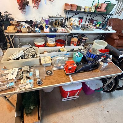 Estate sale photo