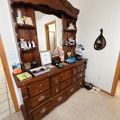 Sale Photo Thumbnail #109