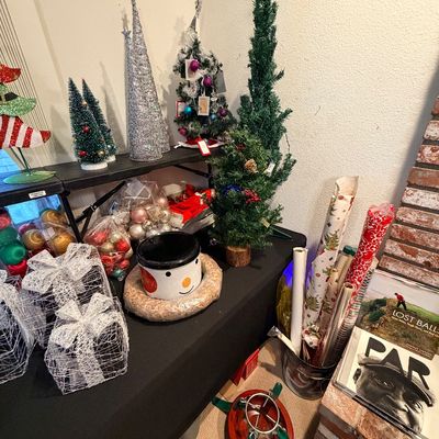 Sale Photo Thumbnail #151