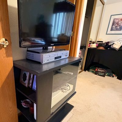 Sale Photo Thumbnail #159