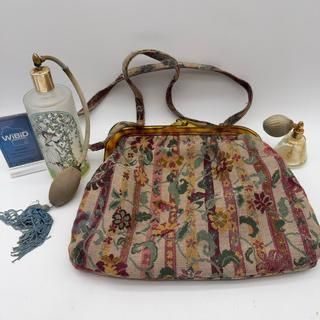 Sale Photo Thumbnail #381