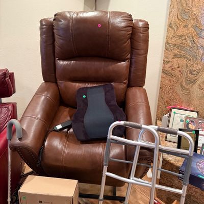 Ejecto chair 