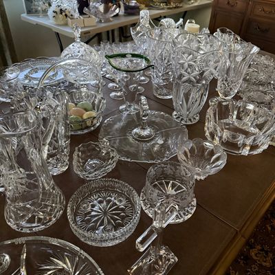 Sale Photo Thumbnail #28: Crystal for remarkable deals ?