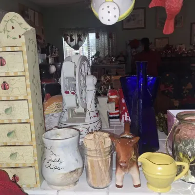 Sale Photo Thumbnail #196