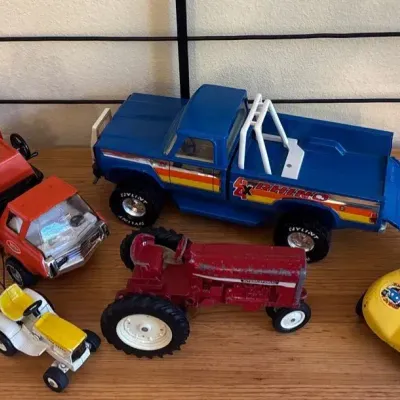Vintage Metal Nylint Rhino Pickup, Tonka Crane, Dune Buggy And Tractors