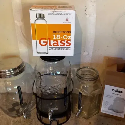 Big Batch Iced Tea & Kombucha Glass Jars with Glass 18oz Water Bottles
