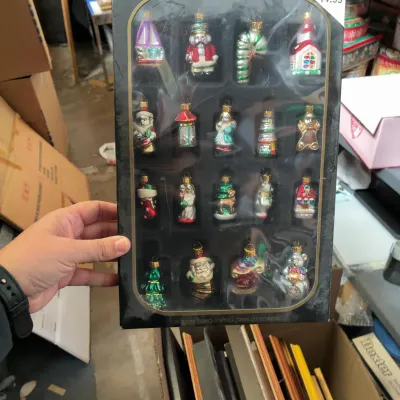Sale Photo Thumbnail #135