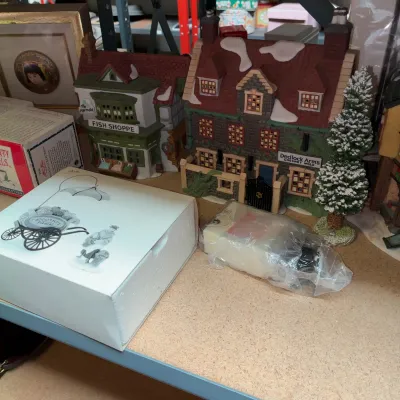 Sale Photo Thumbnail #113