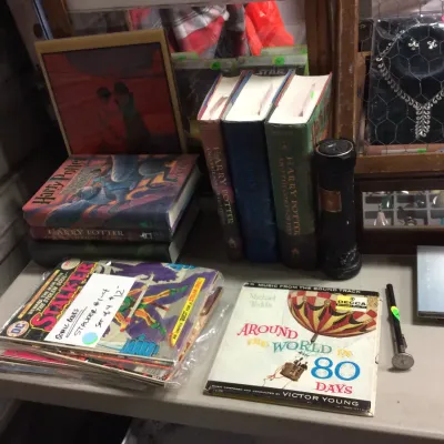 Estate sale photo