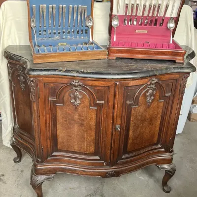 Sale Photo Thumbnail #44