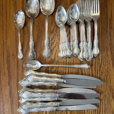 Gorham Sterling Silver Flatware Collection – 1475 grams + Knives 