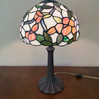 Tiffany-style table lamp