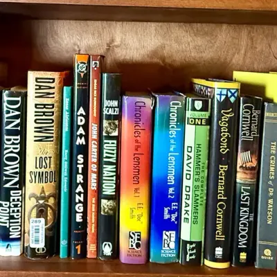  Dan Brown, Science Fiction & Fantasy Book Collection – The Da Vinci Code, Inferno, Dune & More