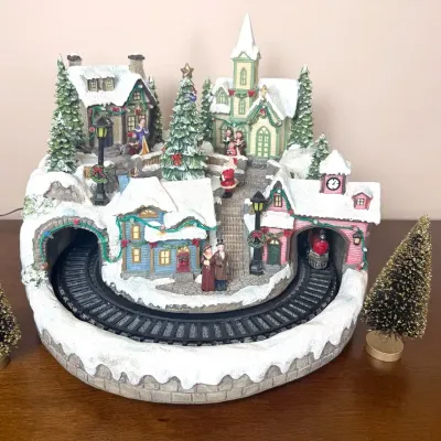 Holiday Living #0157704 Animated Lighted Christmas Village Train Scene