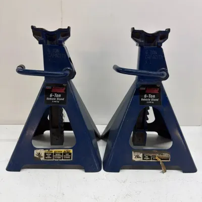 Pair Of 6 Ton Vehicle Stands 