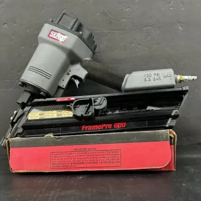 Senco Frame Pro 600 Pneumatic Nail Gun w/ Partial Box of Nails