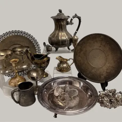 Vintage Silverplate Serving Pieces & Decorative Tableware Collection