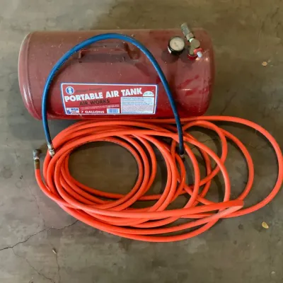 Midwest Products Air Works 7-Gallon Portable Air Tank with Air Hoses – Made in USA
