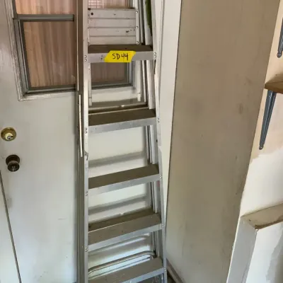 Aluminum Folding Step Ladder – 5-Step Household & ~6 Ft Garage Ladder 