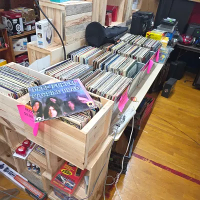 Sale Photo Thumbnail #43