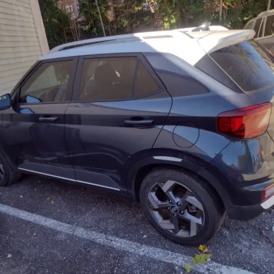 Sale Photo Thumbnail #26: 2021 Hyundai Venue Only 33,000 Miles  This is a cash, cashier's check or wire transfer purchase only.  Sold as is with no warranty or guarantees.  Vehicle has minor exterior cosmetic scratches as shown.  Interior will need detailing.  Vehicle starts and a