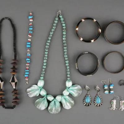 Sale Photo Thumbnail #146