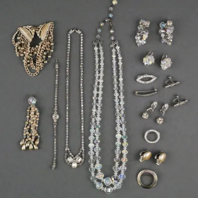Sale Photo Thumbnail #276