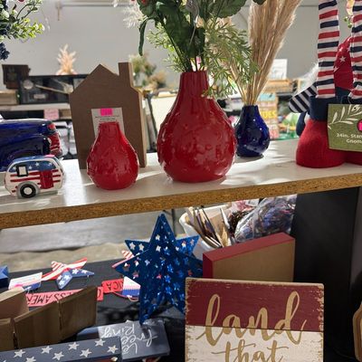 Sale Photo Thumbnail #32: 4th of July, America, Patriotic 
Red ,white blue.