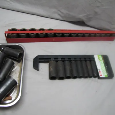 Sale Photo Thumbnail #389