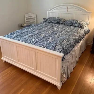 White Wooden Queen Bedframe